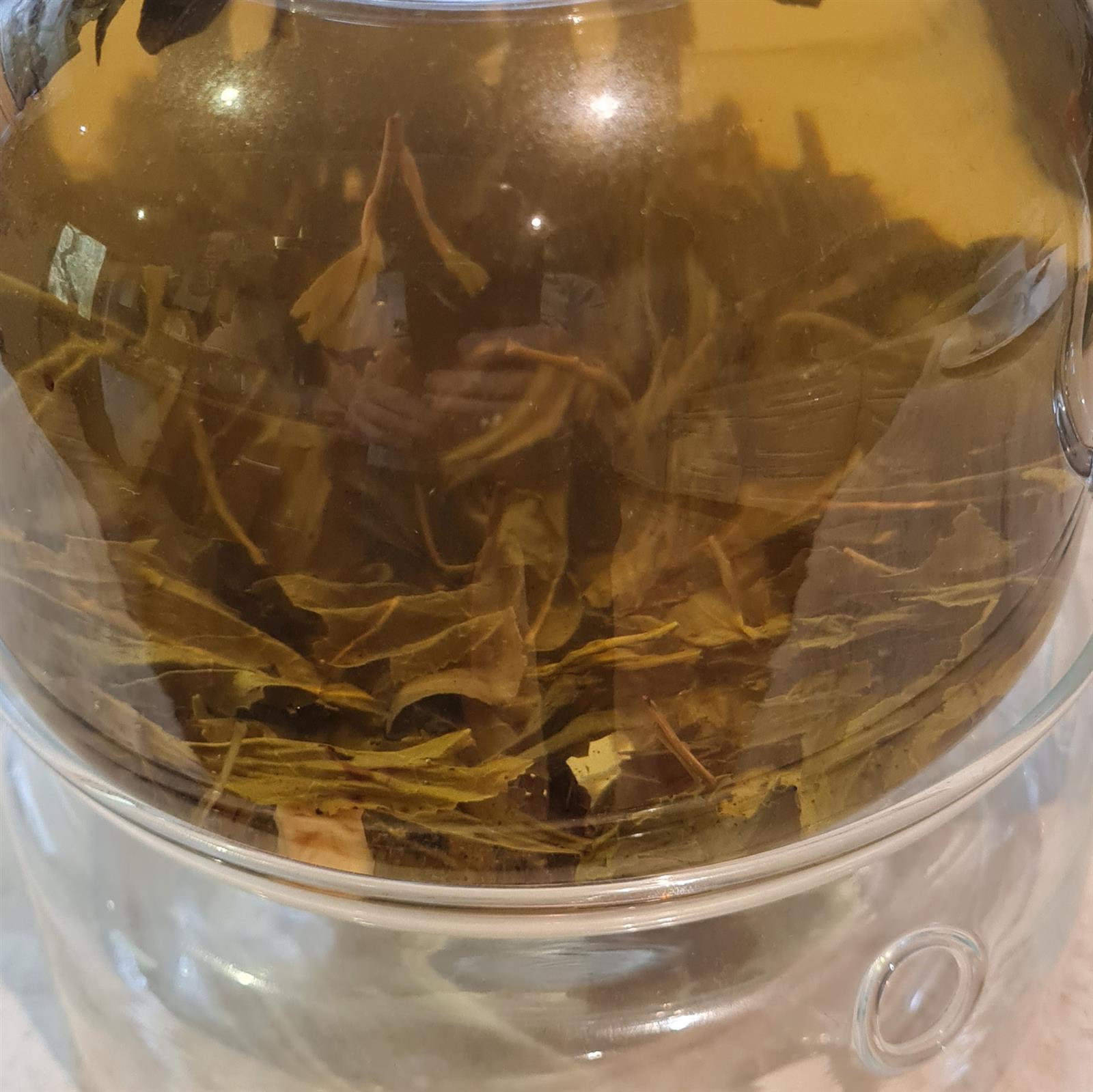 Hyson Aromatisierter Schwarzer Tee Soursop  mit Anodastückchen 100g